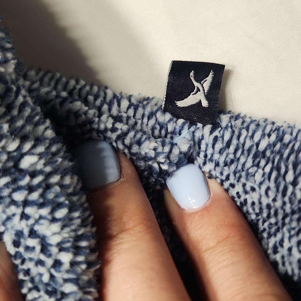 Eddie Bauer Women’s XS Fleece Snap Pullover – Light Harbor Blue – MSRP $74.99 - Picture 7 of 12